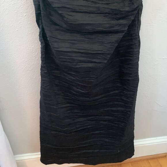 Alex Evenings Ruffled Black Gown Size 10 - Picture 3 of 9